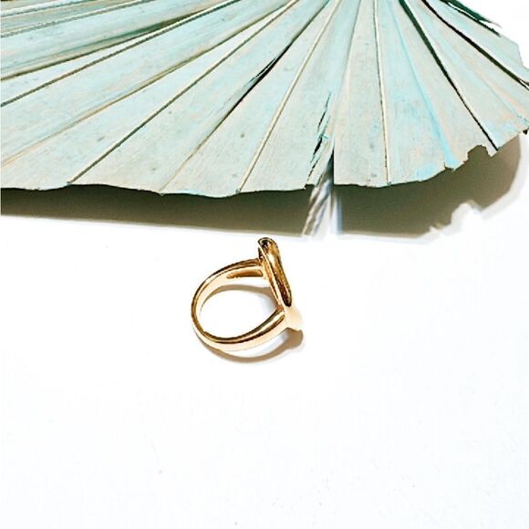 Gold geo ring M382 - Picture 5 of 5